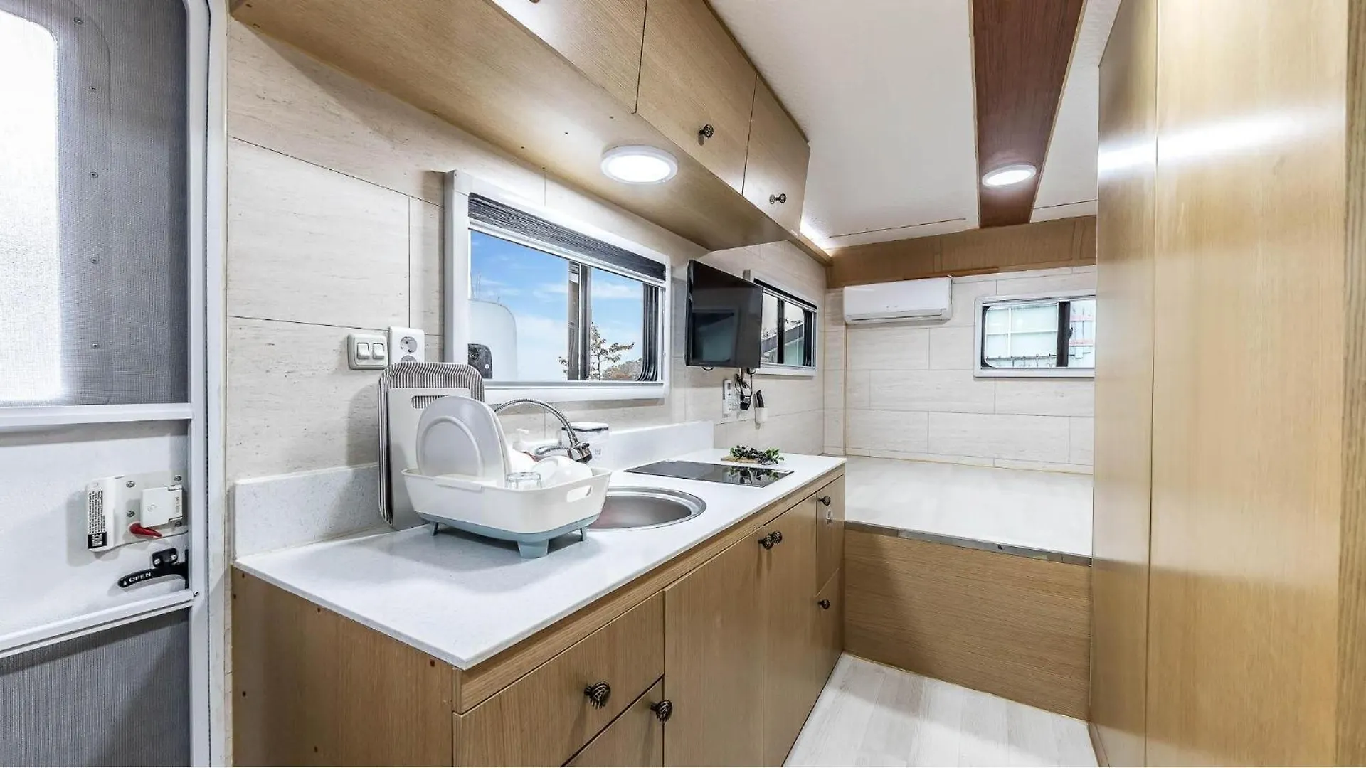 Holiday home Ganghwa Nakjohealing Caravan&Camping Incheon