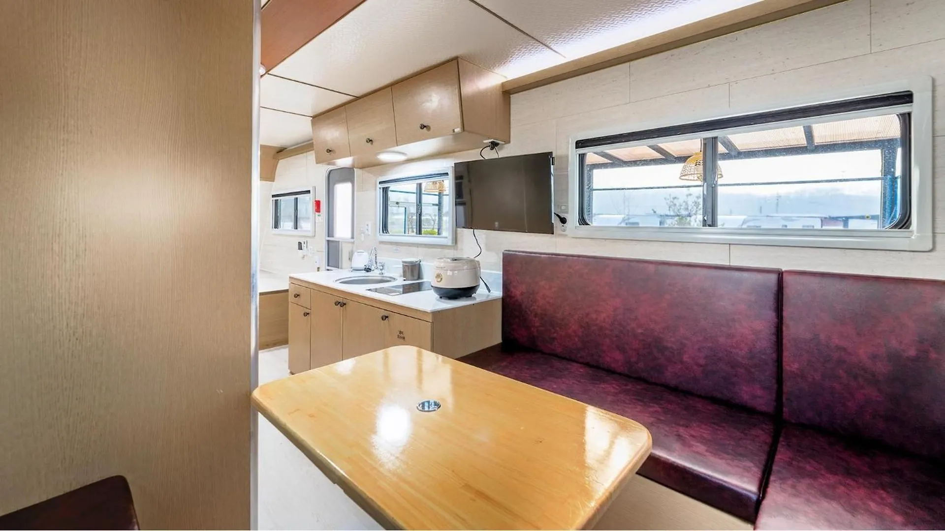 Ganghwa Nakjohealing Caravan&Camping Incheon Holiday home