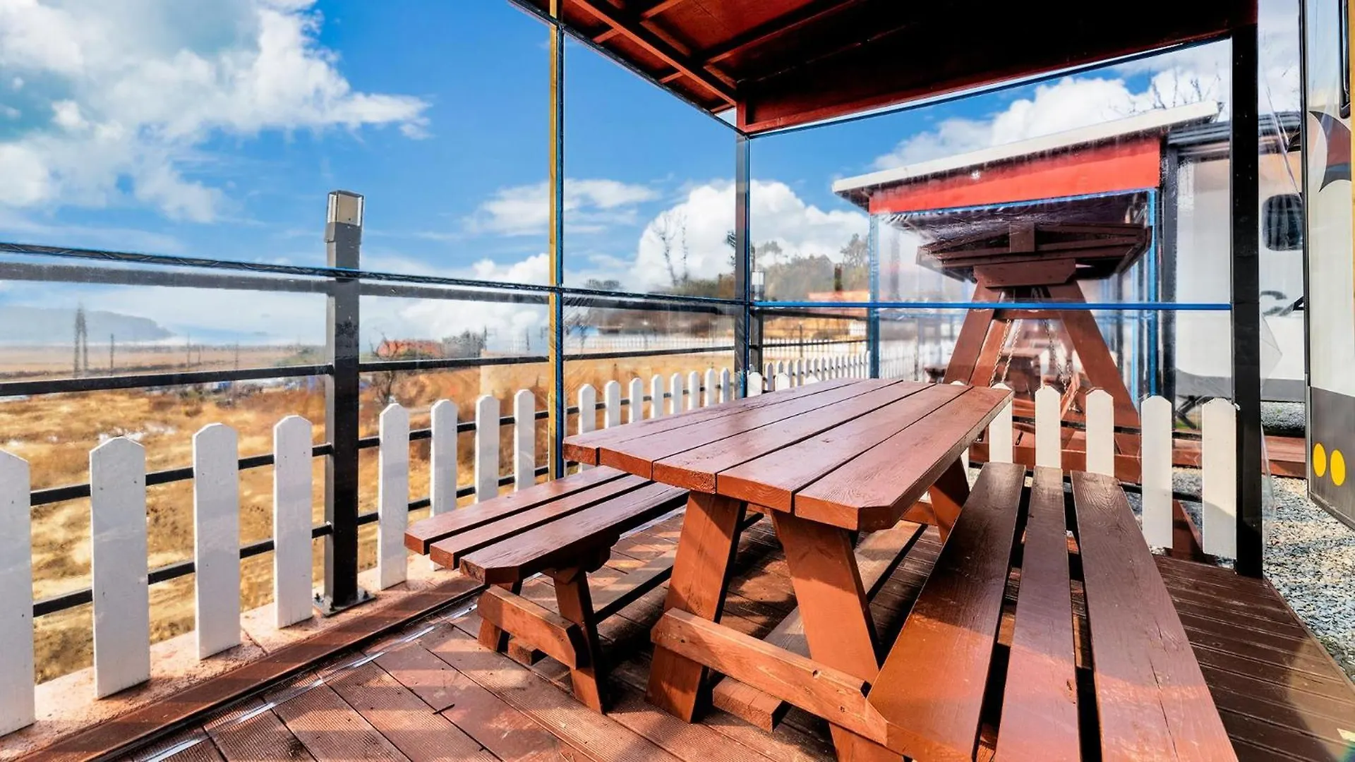 Holiday home Ganghwa Nakjohealing Caravan&Camping Incheon