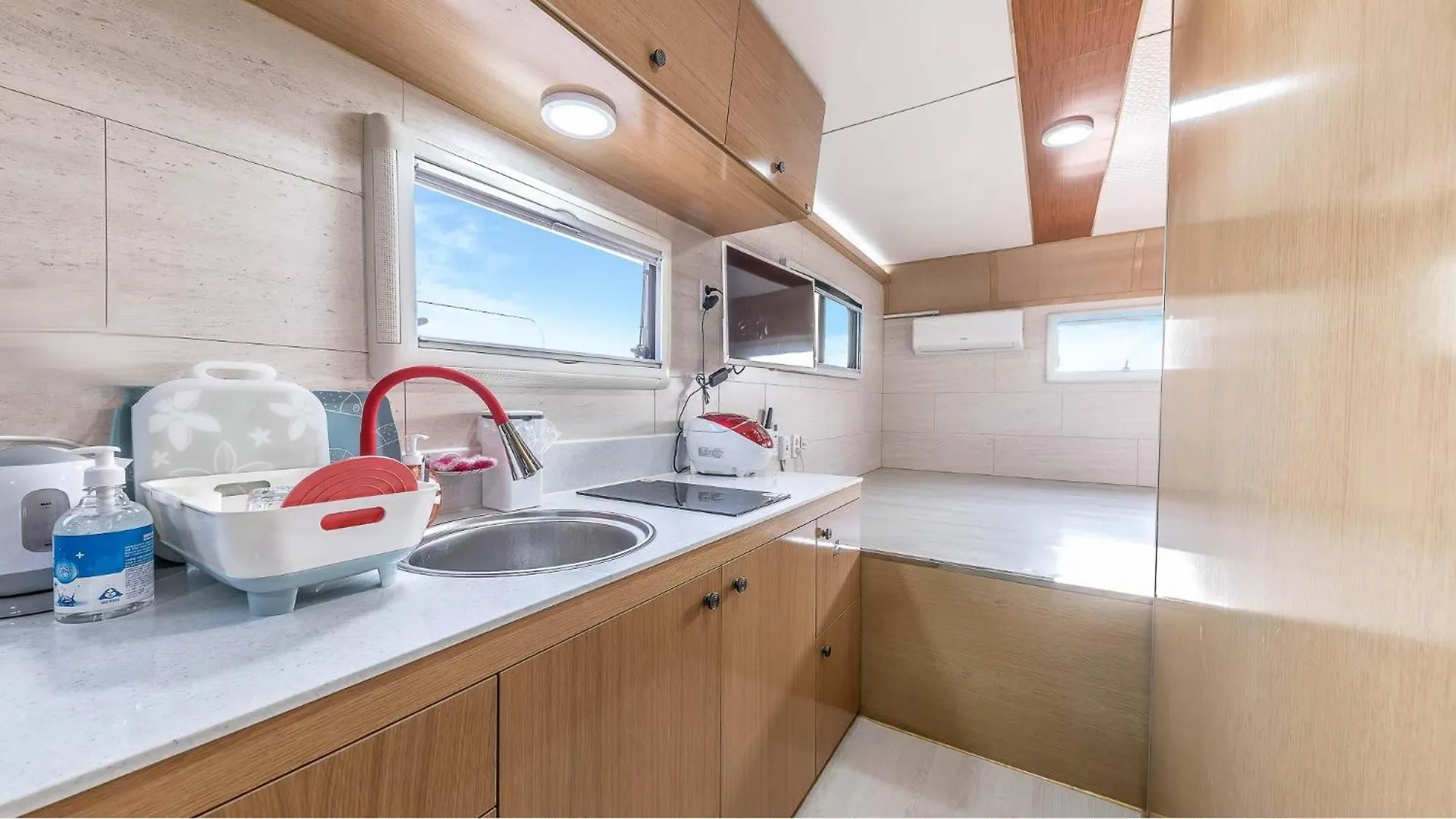 Holiday home Ganghwa Nakjohealing Caravan&Camping Incheon South Korea