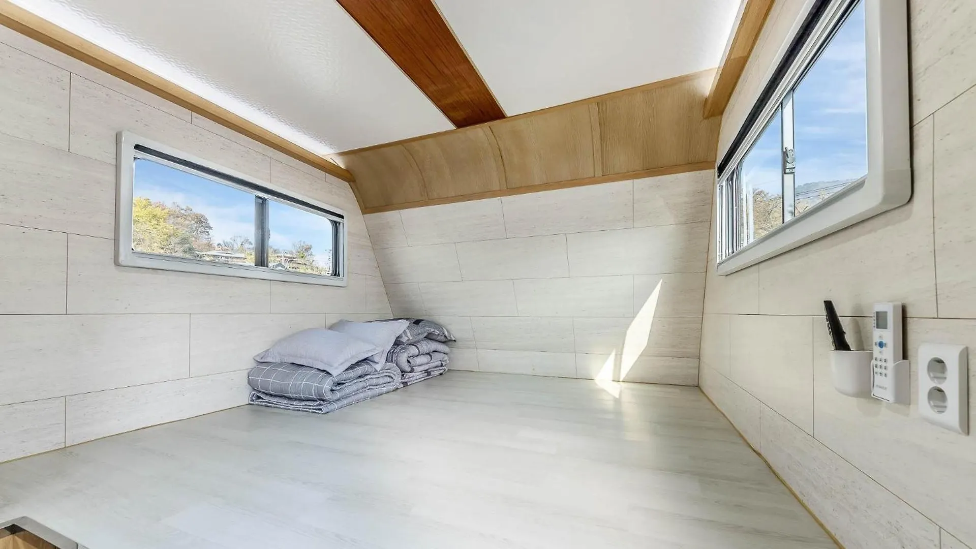 Holiday home Ganghwa Nakjohealing Caravan&Camping Incheon South Korea