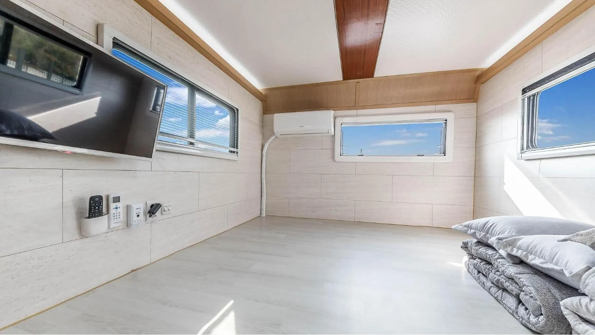 Holiday home Ganghwa Nakjohealing Caravan&Camping Incheon