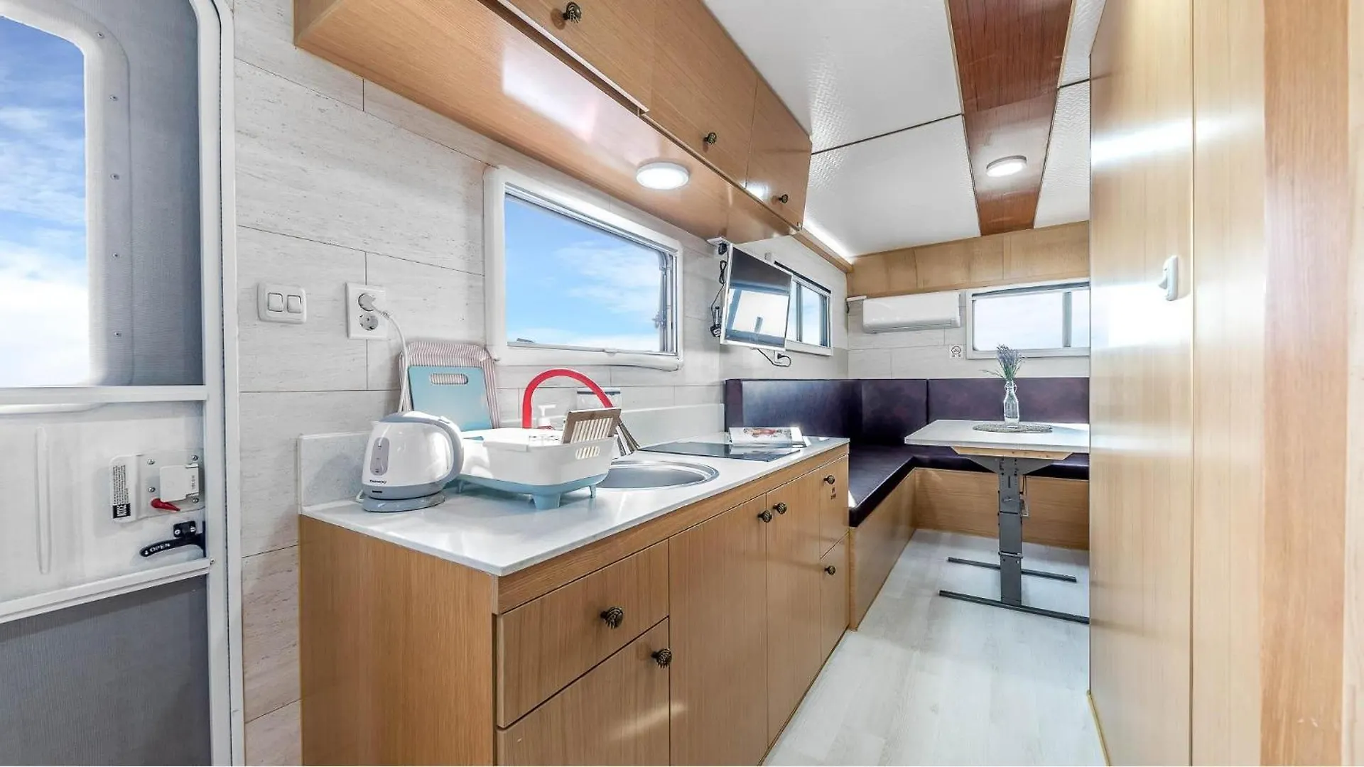 Holiday home Ganghwa Nakjohealing Caravan&Camping Incheon South Korea