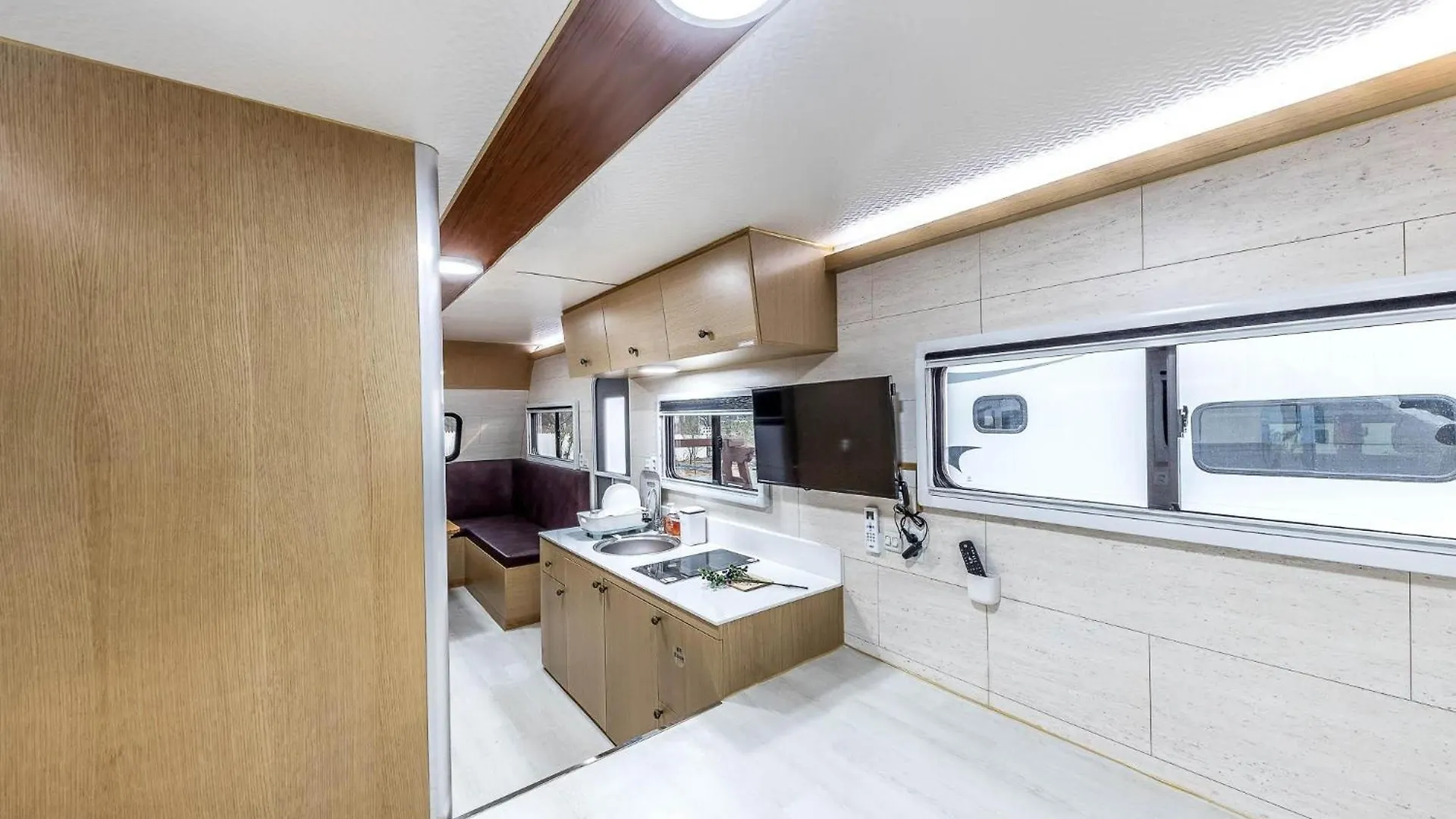 Ganghwa Nakjohealing Caravan&Camping インチョン広域市 0*,  韓国